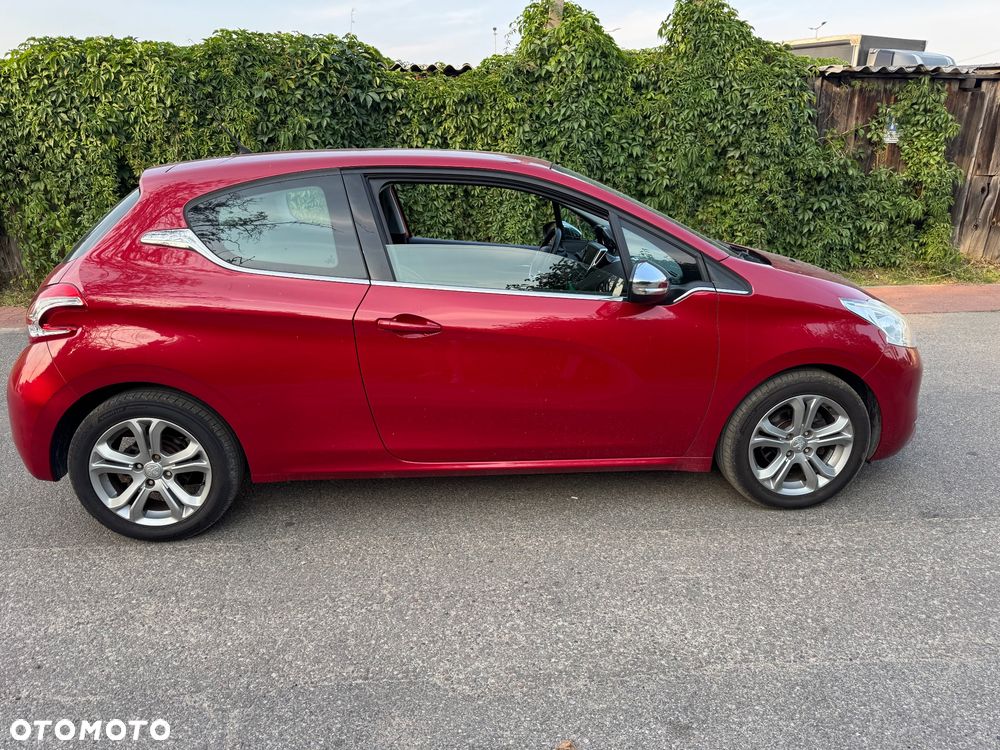Peugeot 208 PureTech 110 Stop & Start Active - 8