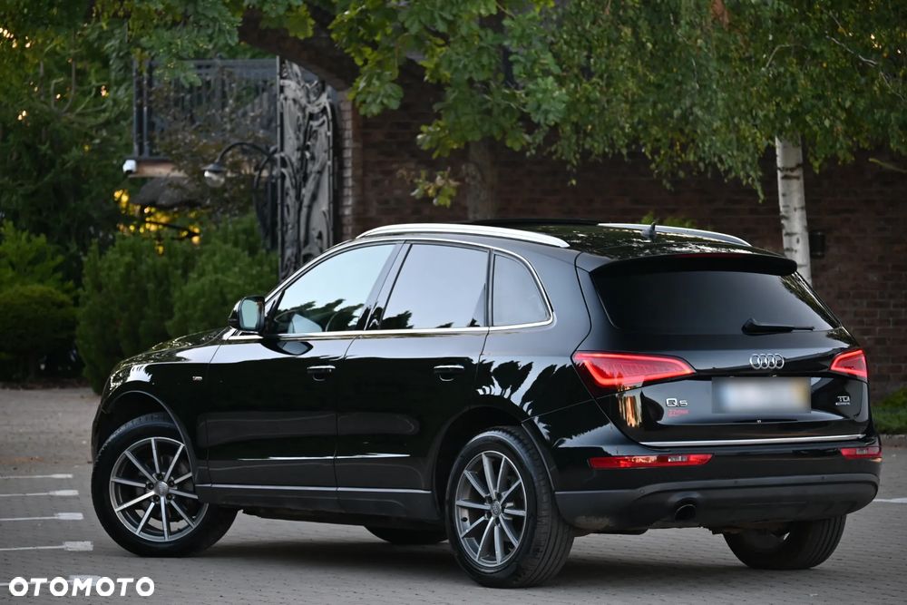 Audi Q5 2.0 TDI Quattro S tronic design - 17