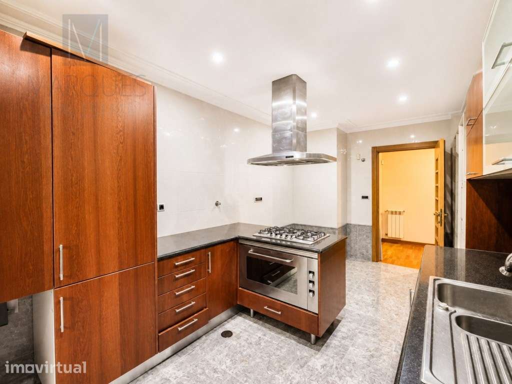 Apartamento T2 no Edifício Varandas da Lezíria - Vila Franca de Xira - Grande imagem: 2/21
