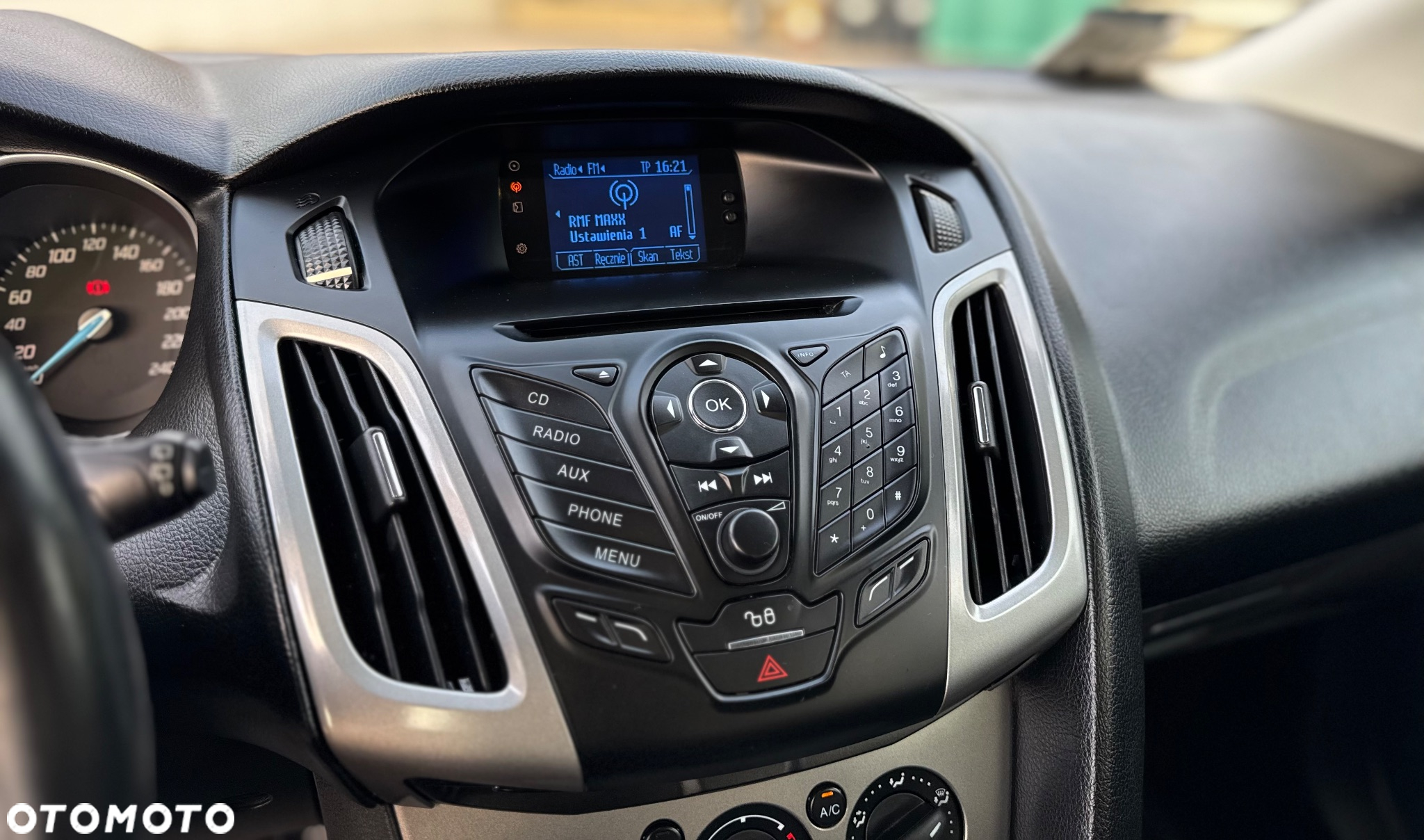 Ford Focus 1.6 TDCi Trend - 19
