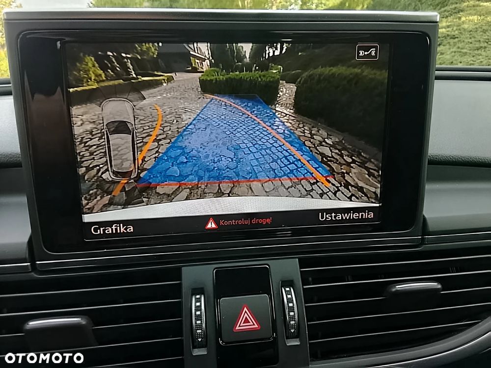 Audi A6 Allroad - 11