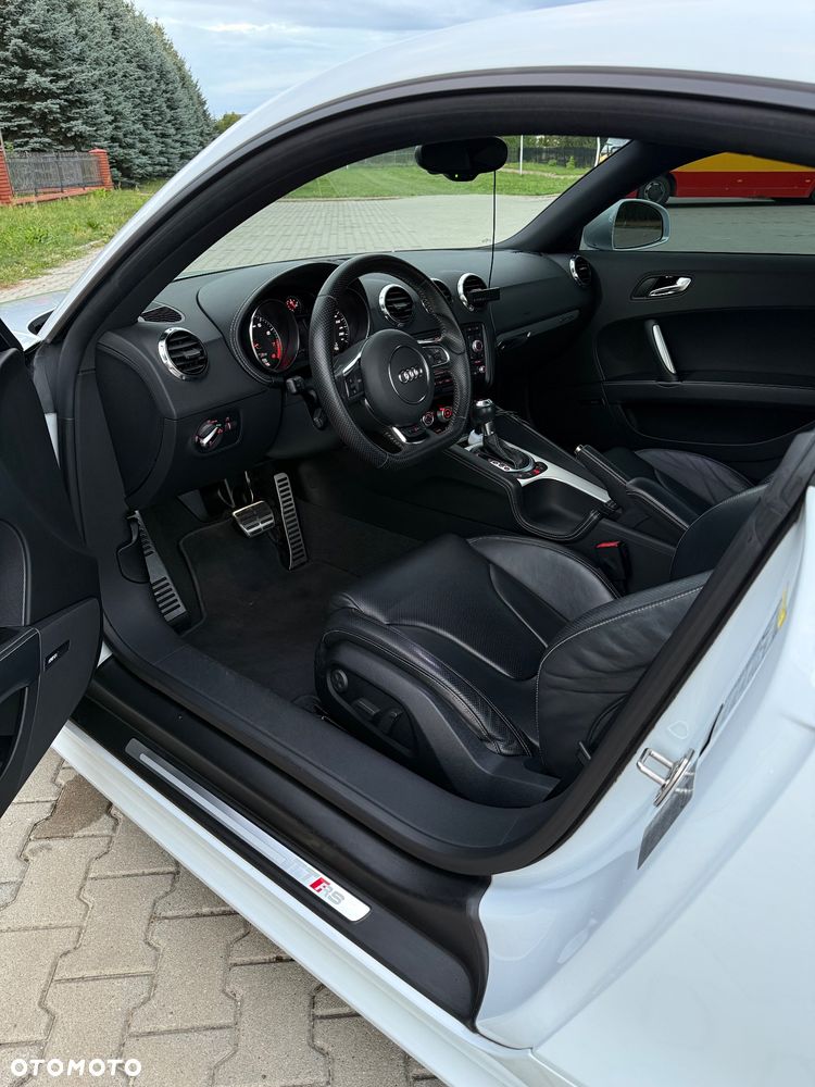Audi TT RS Coupé - 9
