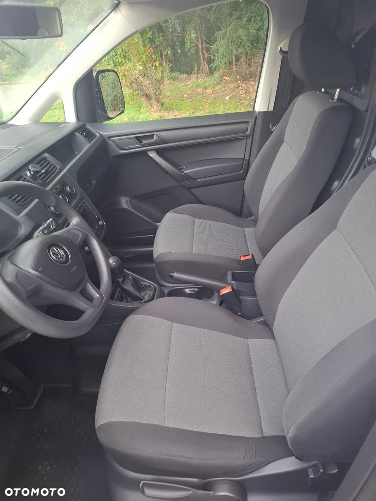 Volkswagen Caddy - 19