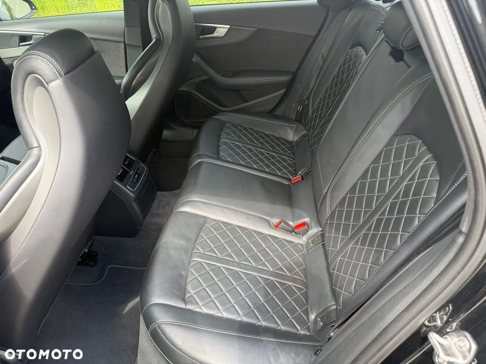 Audi A4 Avant - 13