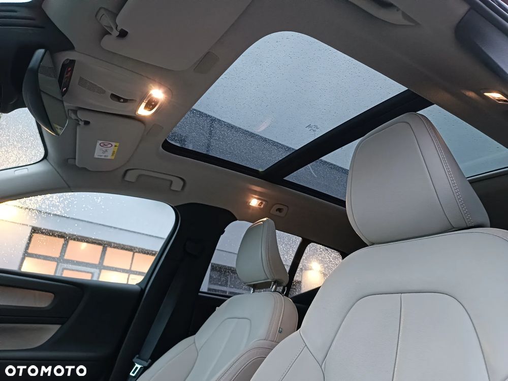 Volvo XC 40 T5 Plug-In Hybrid Inscription - 19