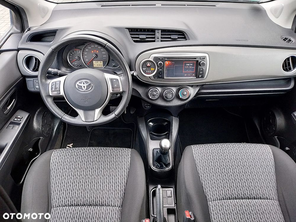 Toyota Yaris 1.0 VVT-i Sol - 6