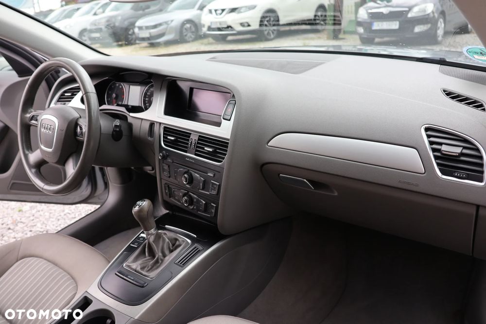 Audi A4 Avant 1.8T - 10