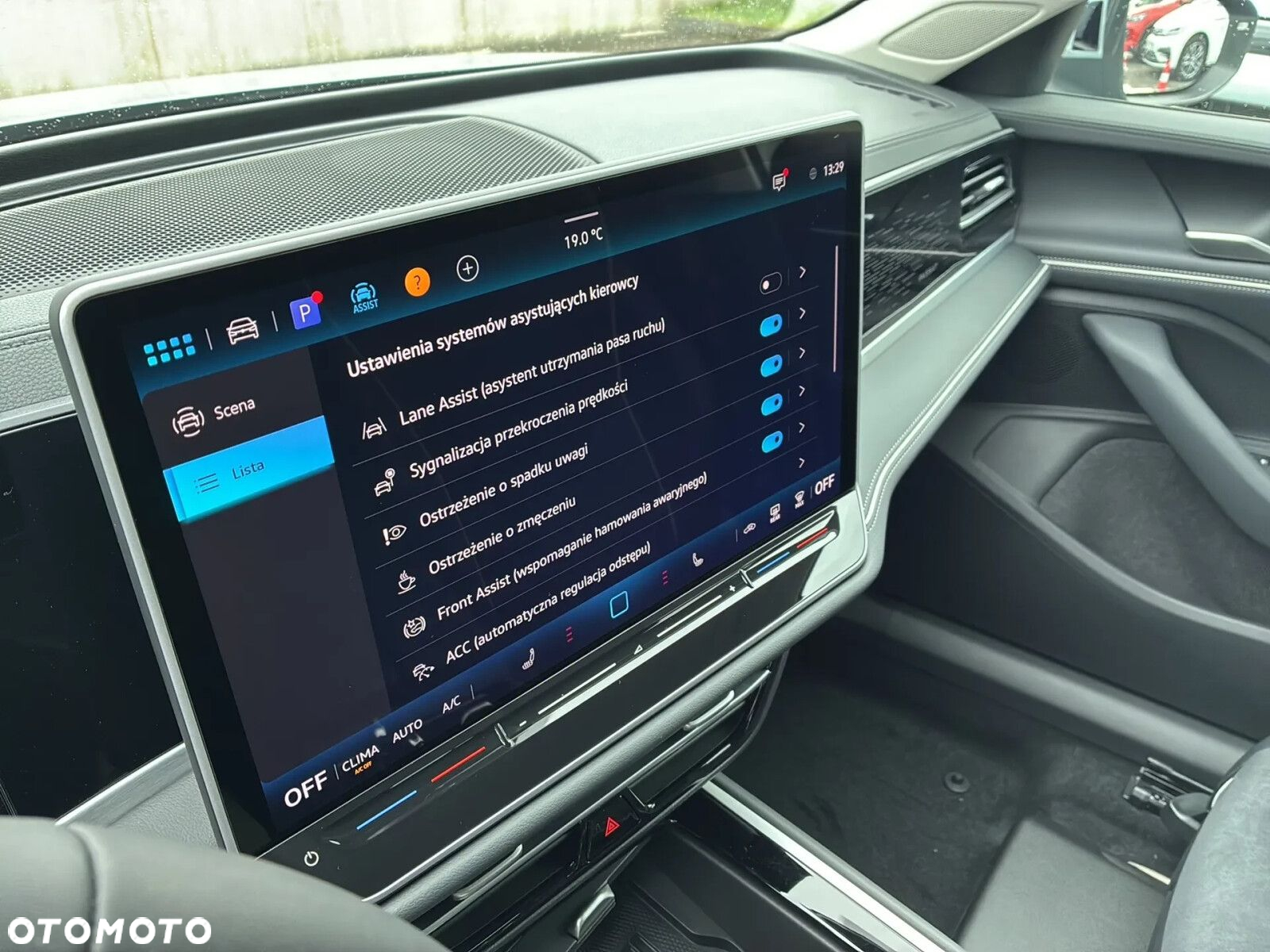 Volkswagen Passat - 15