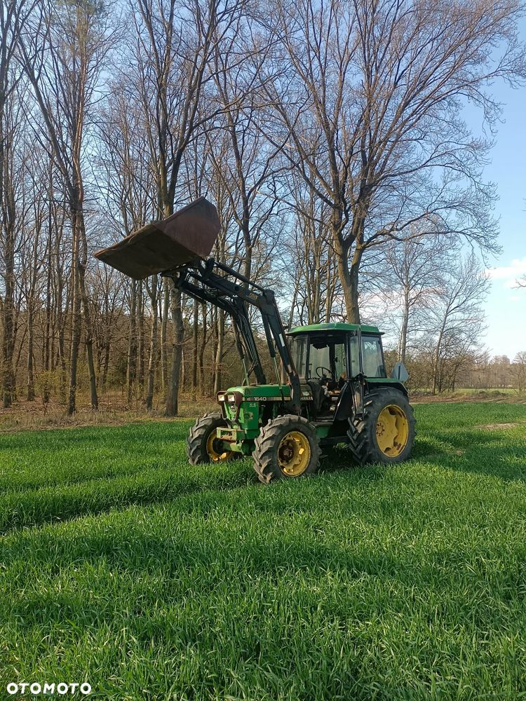 John Deere 1640 - 1