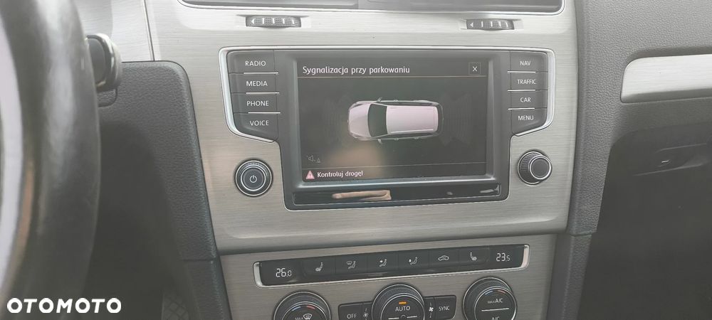 Volkswagen Golf 1.6 BlueTDI DSG Trendline - 14