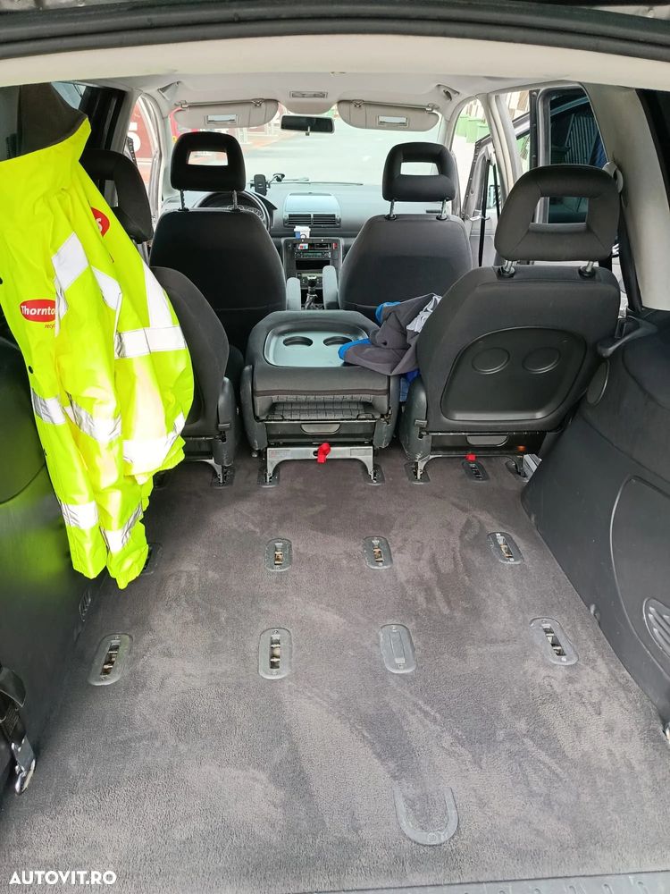 Seat Alhambra 1.9 TDI Vigo - 16