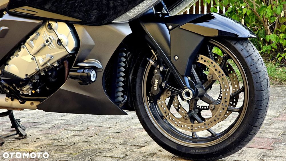BMW K - 9