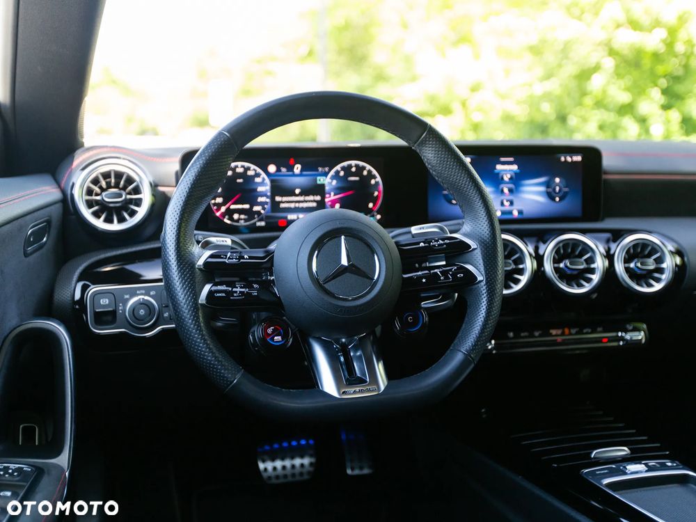 Mercedes-Benz CLA AMG 35 4Matic B AMG Speedshift 8G-DCT AMG Line Advanced Plus - 20