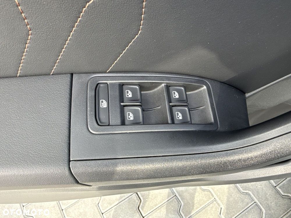 Cupra Ateca 1.5 TSI DSG - 25
