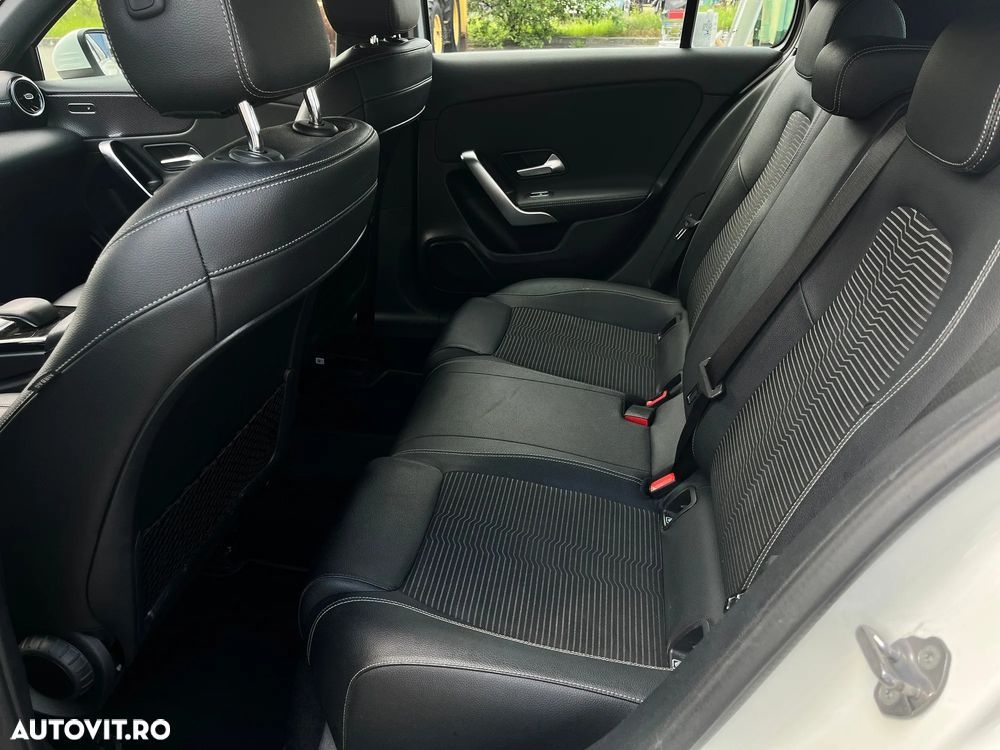 Mercedes-Benz A 200 - 12