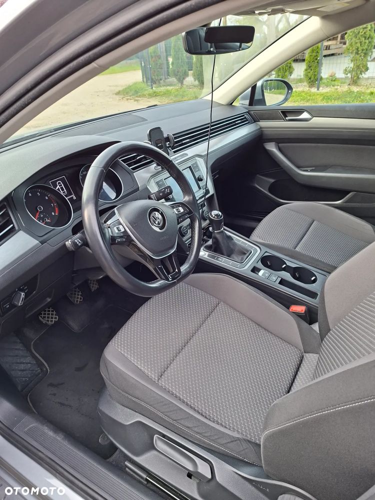 Volkswagen Passat 1.4 TSI BMT Trendline - 8