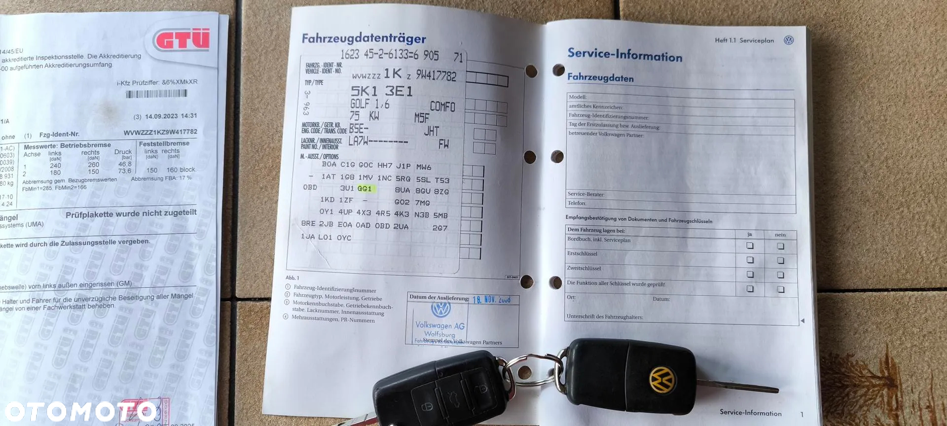 Volkswagen Golf VI 1.6 Comfortline - 19