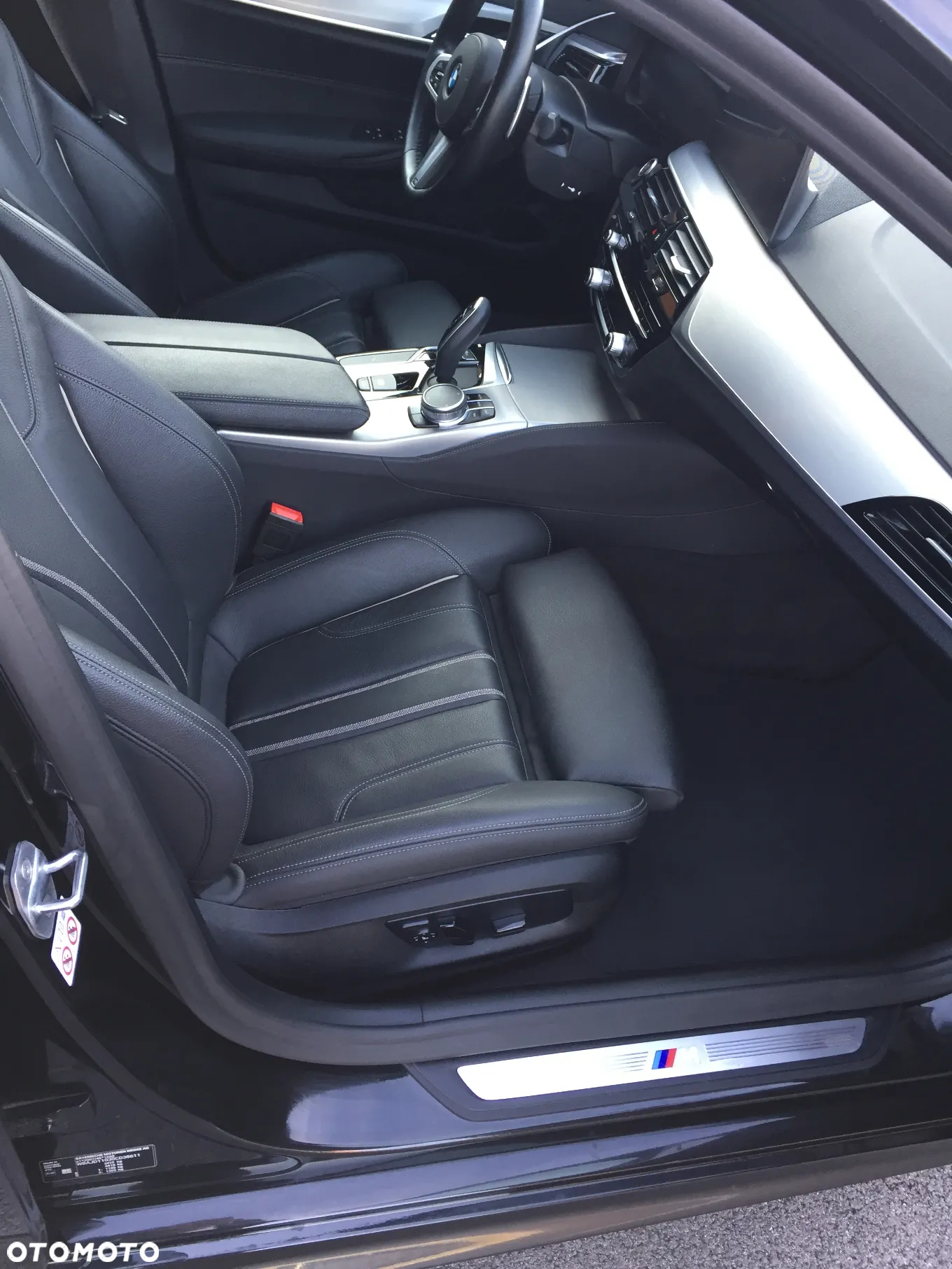 BMW Seria 5 530d xDrive M Sport Edition - 15