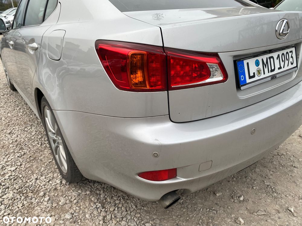 Lexus IS 250 Prestige - 11
