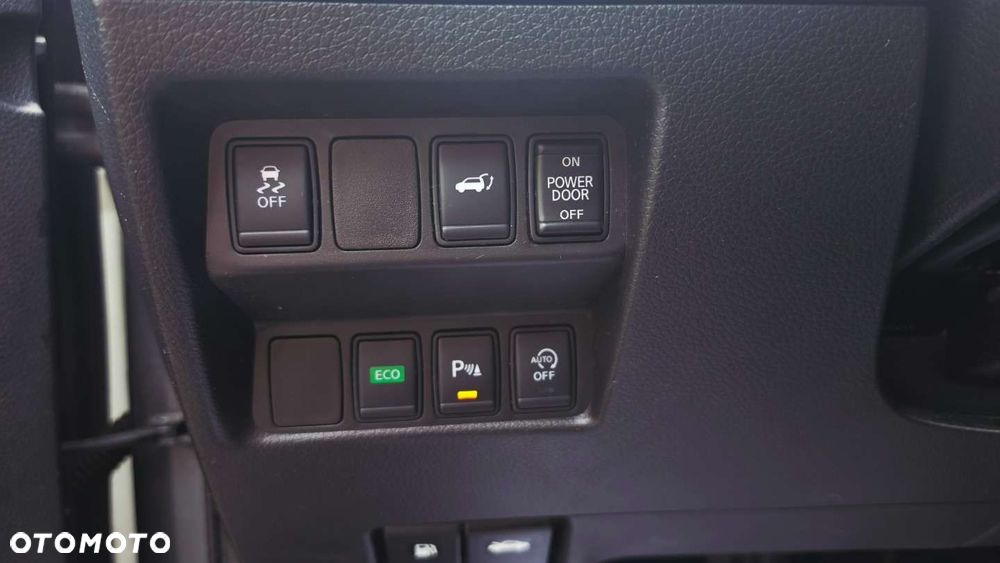 Nissan X-Trail - 14