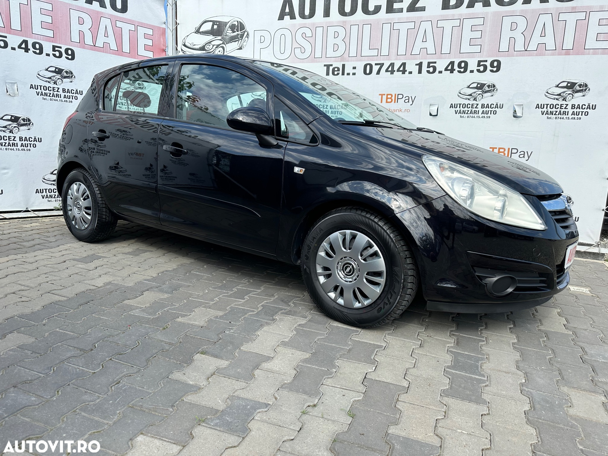 Opel Corsa 1.4 16V Automatik Edition - 3