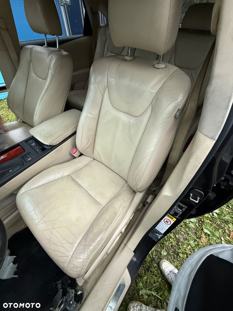 Komplet foteli Lexus RX350/ 450h 09-15r. - 1