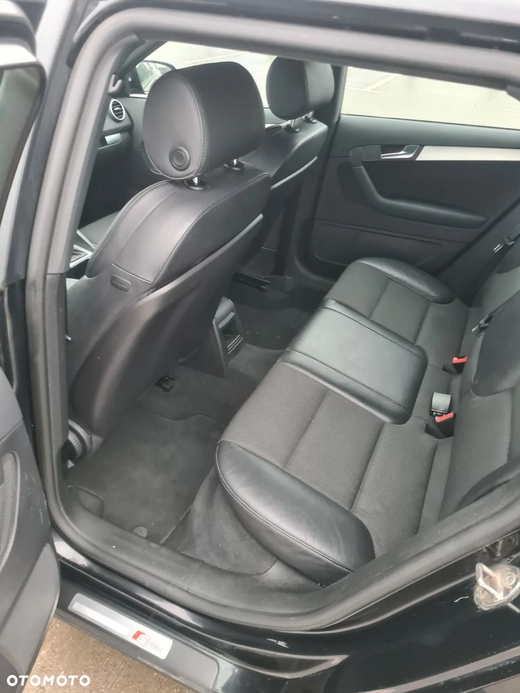 Audi A3 Sportback 2.0 FSI Ambition - 14