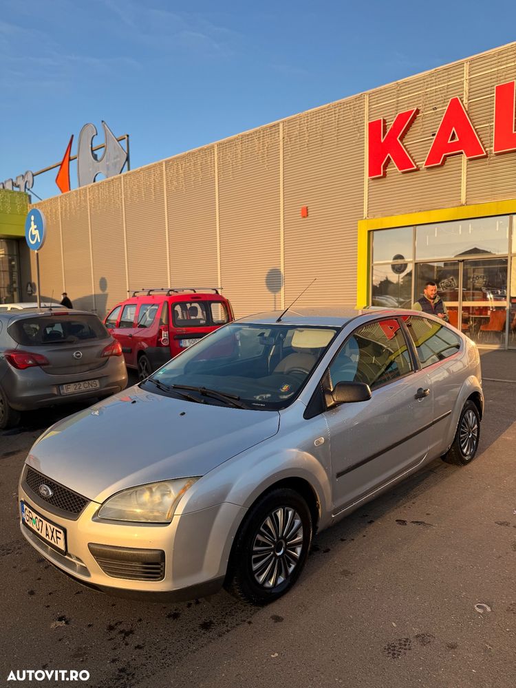 Ford Focus 1.6i Sport - 2