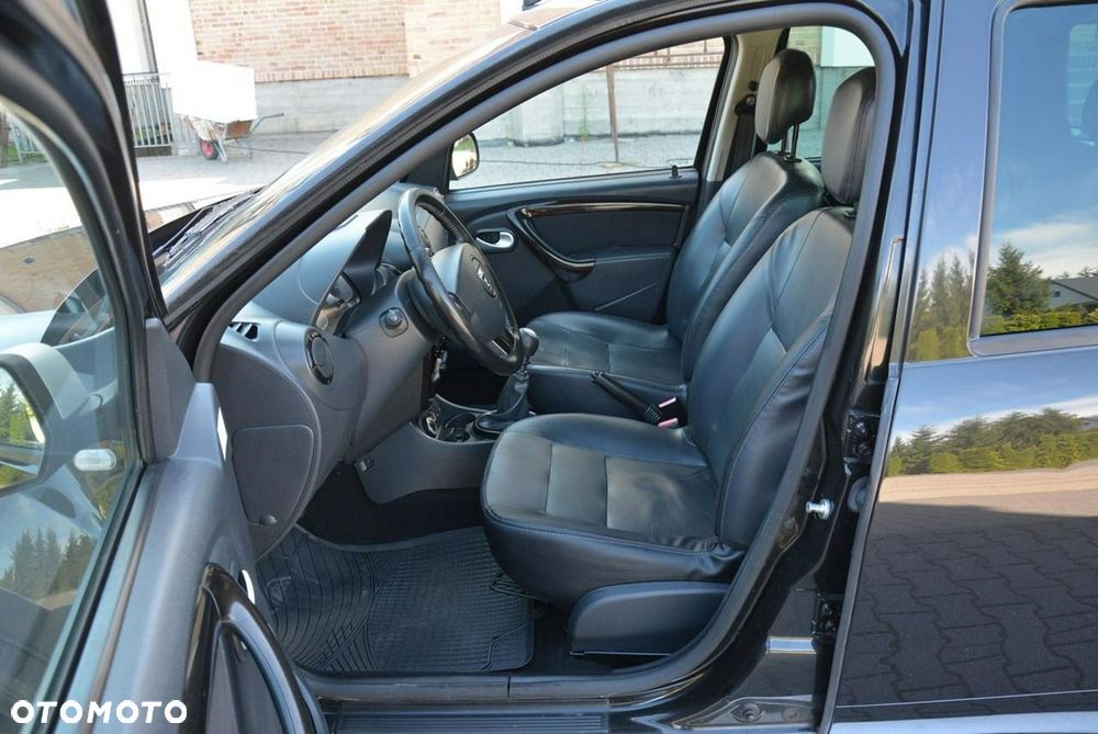 Dacia Duster 1.6 16V 105 4x4 Laureate - 15