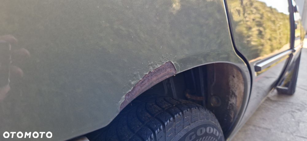 Peugeot 205 1.4 SR - 8