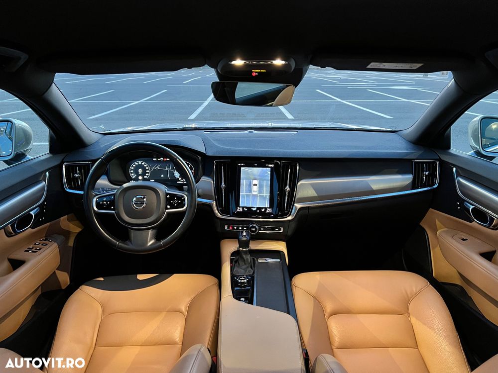Volvo S90 D4 Geartronic Momentum Pro - 10