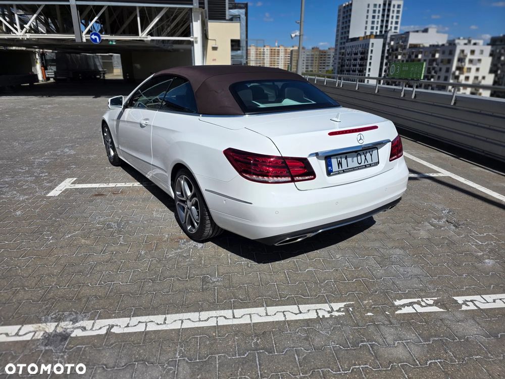 Mercedes-Benz Klasa E 250 7G-TRONIC - 15