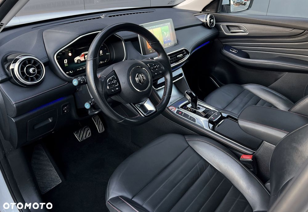 MG EHS 1.5T-GDI Luxury - 18