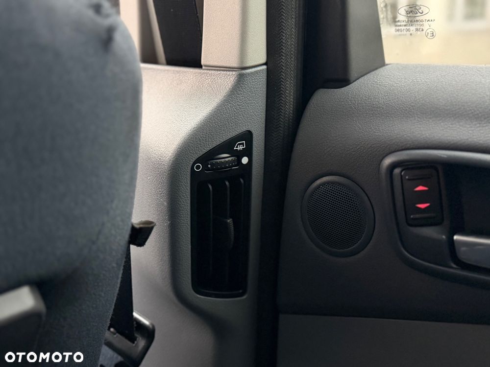 Ford Galaxy 2.0 TDCi Platinium X (Titanium) - 23