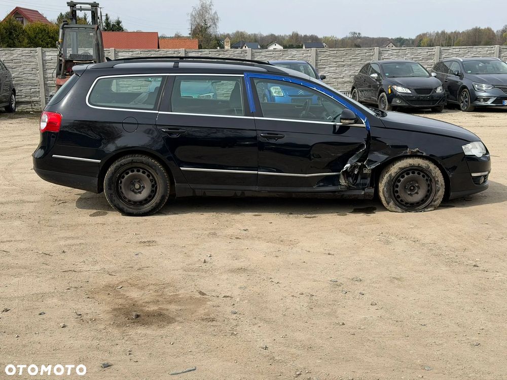 Volkswagen Passat 2.0 TDI Highline DSG - 9