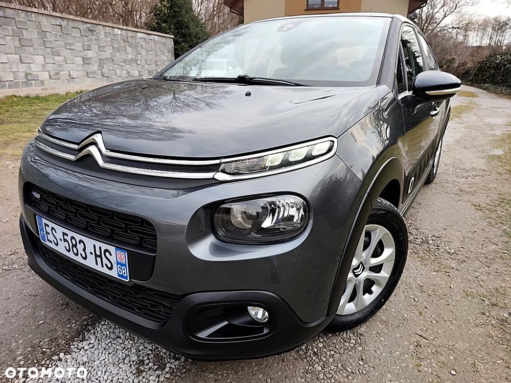 Citroën C3 Pure Tech 82 SHINE - 1
