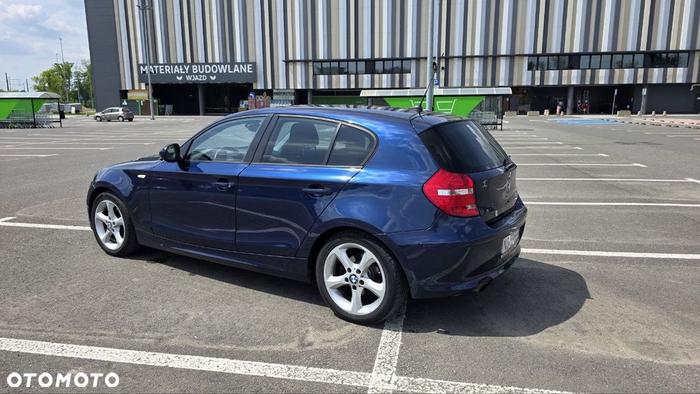 BMW Seria 1 116i - 4