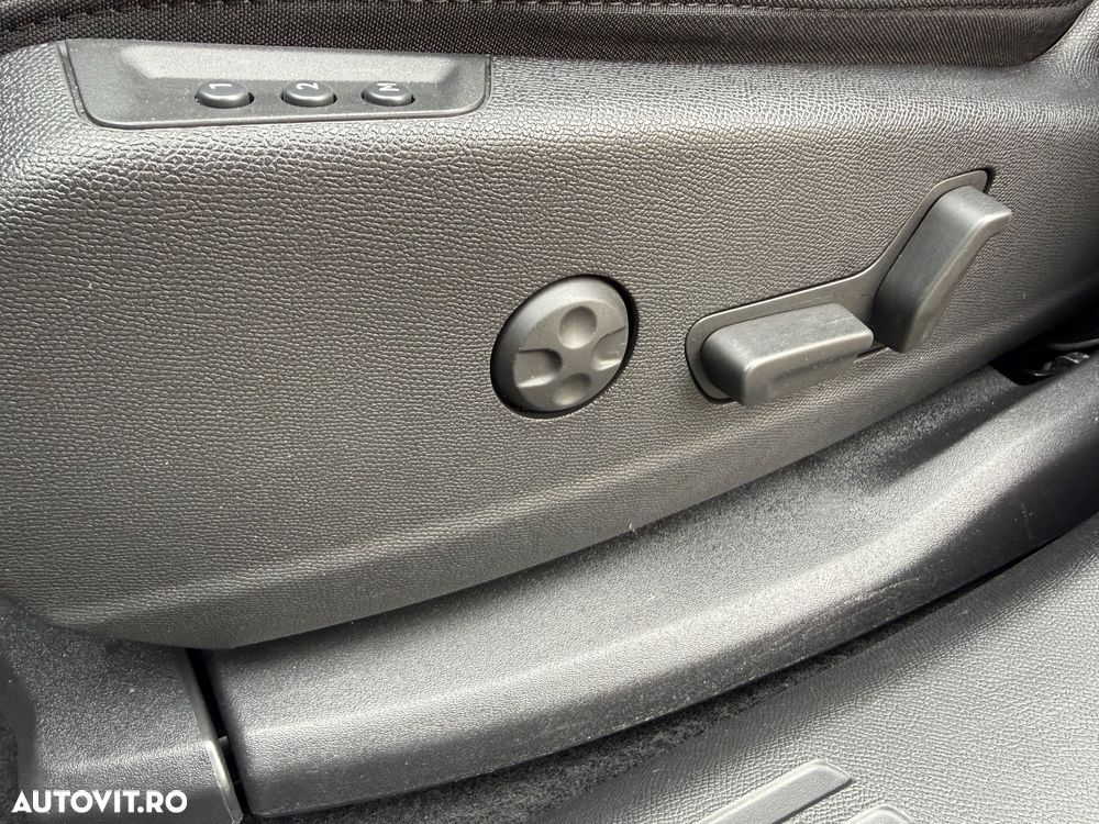 DS Automobiles DS 7 Crossback - 26