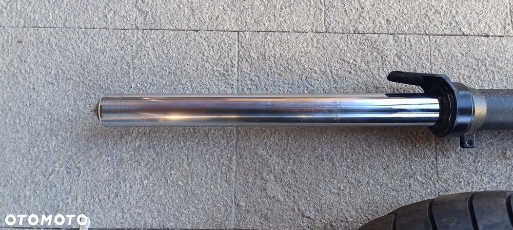 SUZUKI GLADIUS SVF 650 LAGI LAGA ZAWIESZENIE KOŁO FELGA TARCZE HAMULCOWEPRZÓD - 6