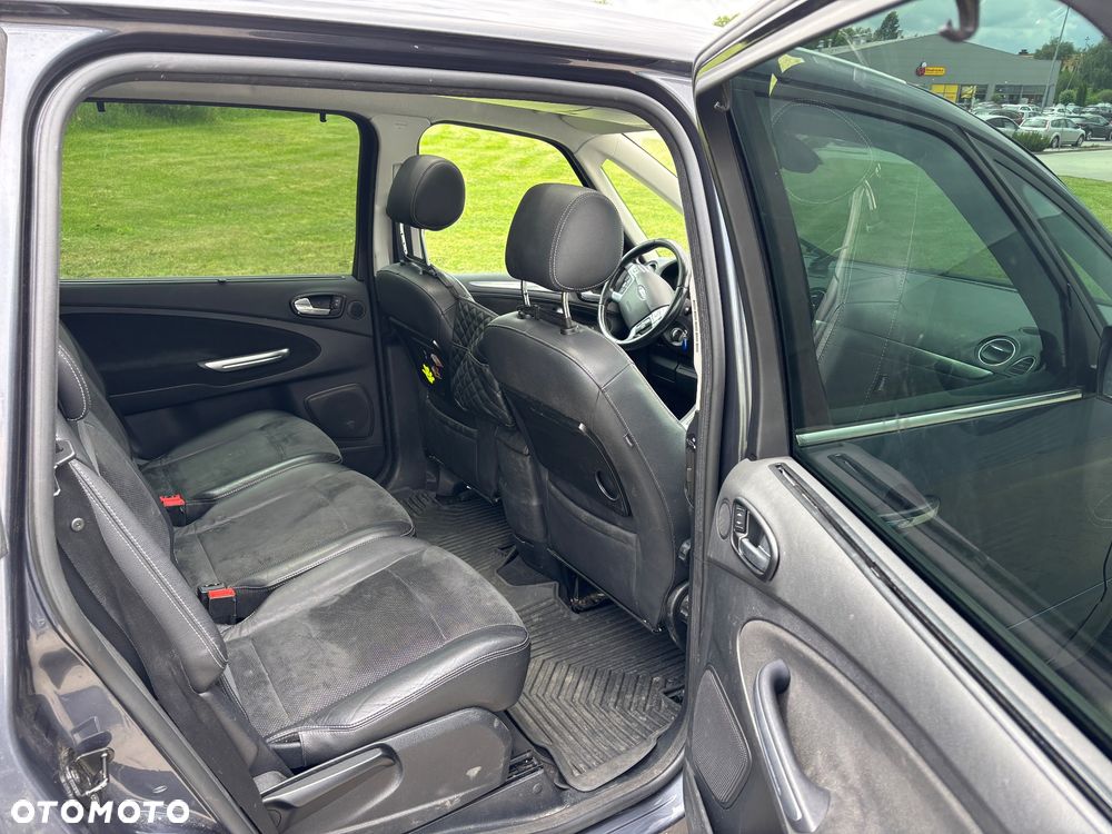 Ford Galaxy 2.3 Ghia - 13