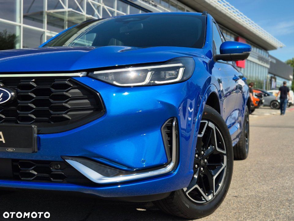 Ford Kuga - 9