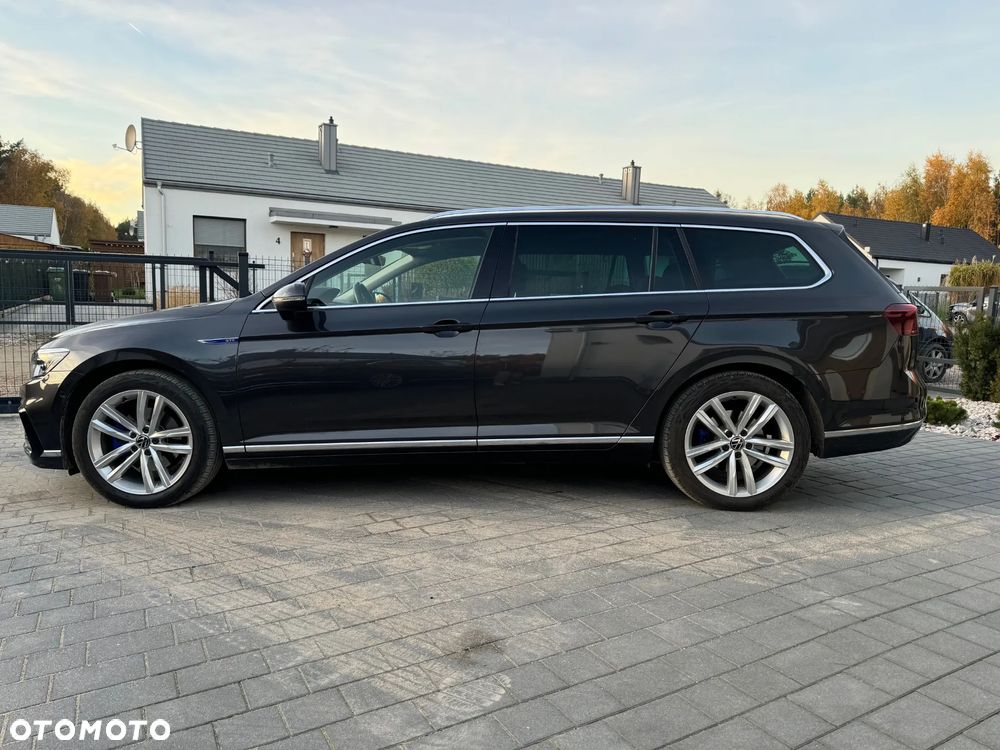 Volkswagen Passat - 40
