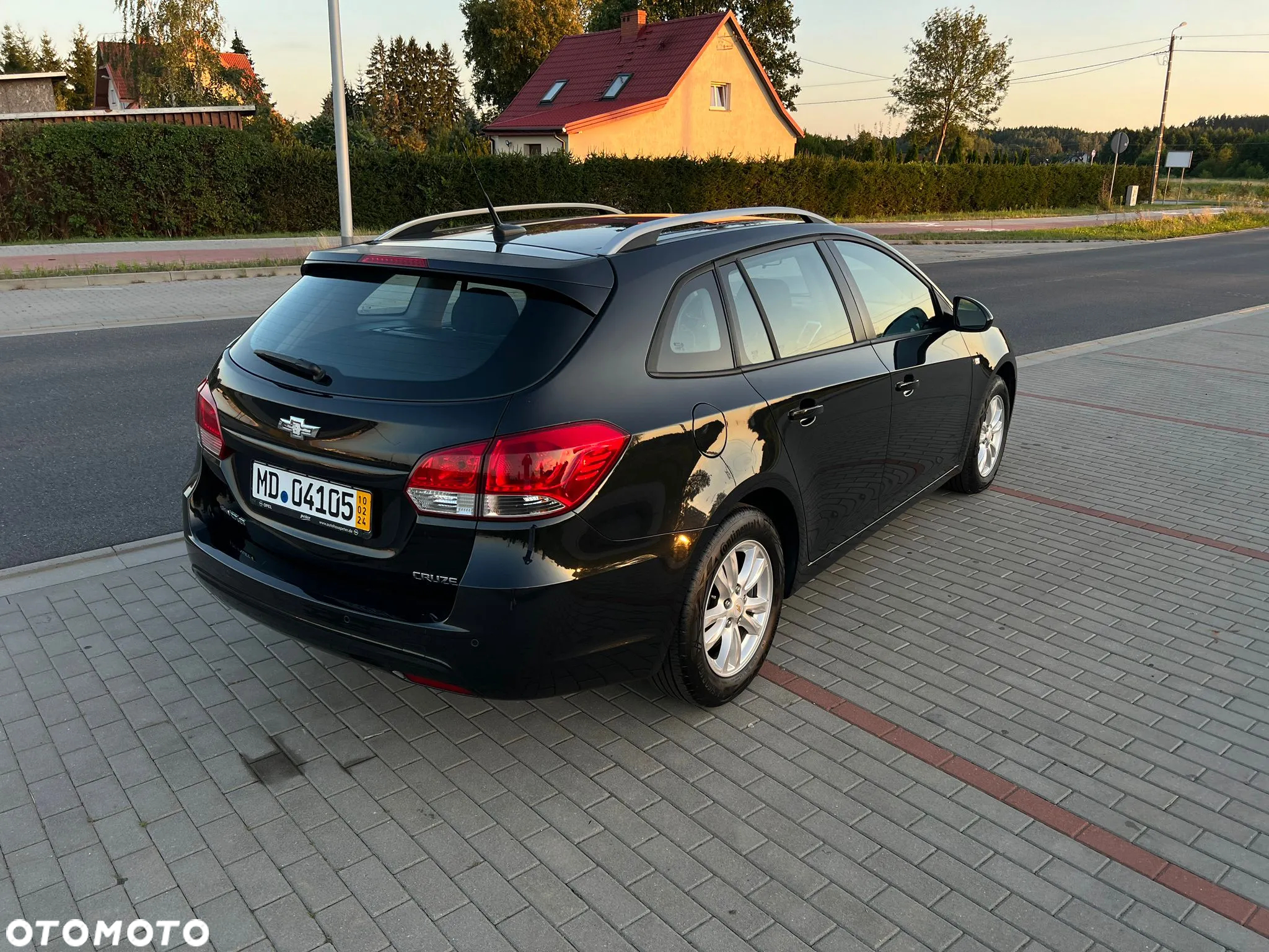 Chevrolet Cruze 1.7 LT - 4