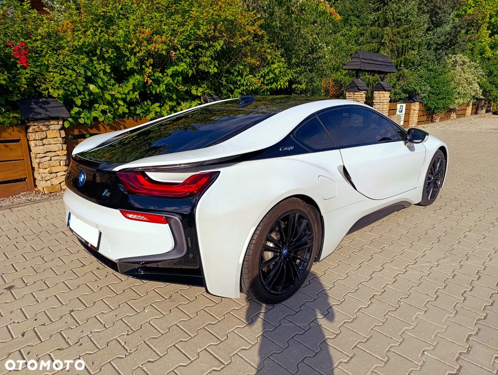 BMW i8 - 12