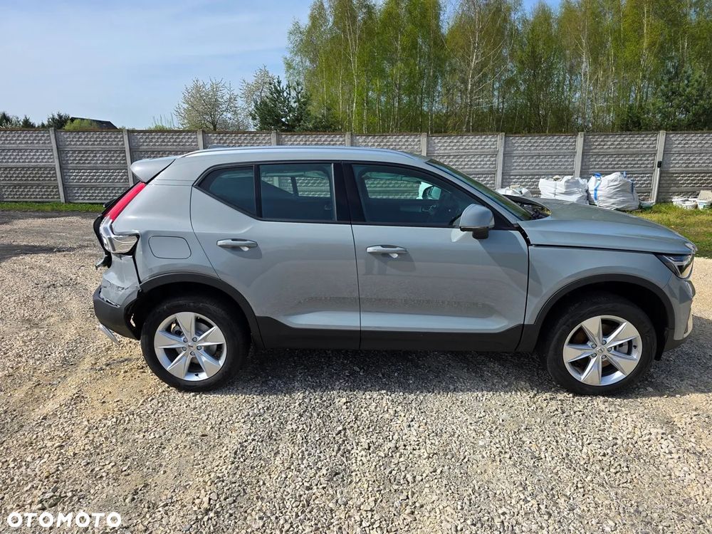 Volvo XC 40 B3 Essential - 5