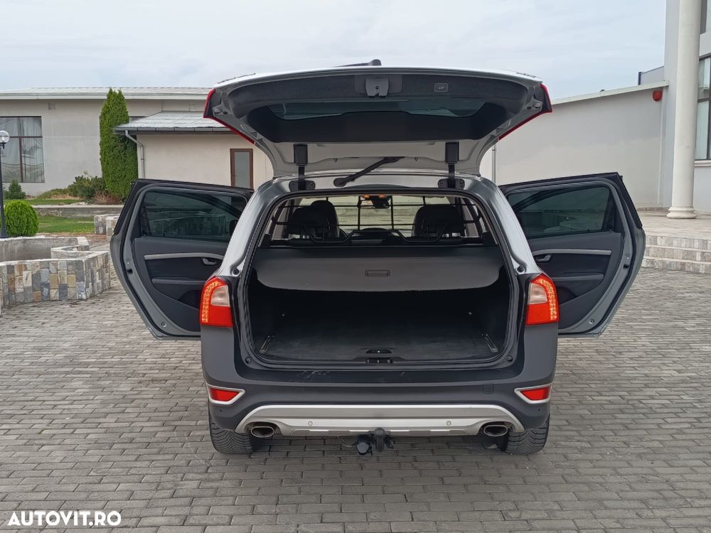 Volvo XC 70 - 8