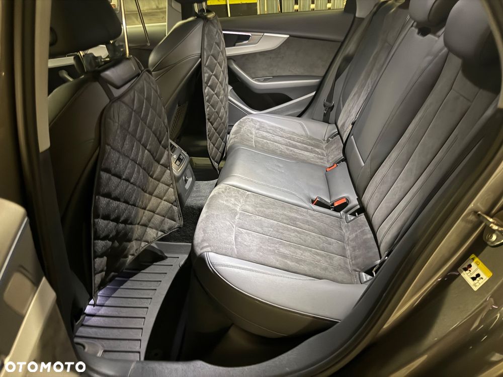 Audi A4 Limousine 35 TFSI mHEV Advanced S tronic - 17