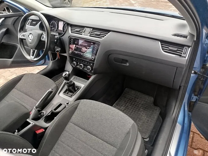 Skoda Octavia 1.6 TDI Soleil - 10