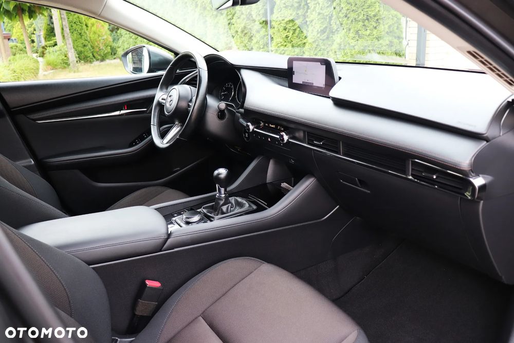 Mazda 3 e-SKYACTIV-G 122 M HYBRID EXCLUSIVE-LINE - 24