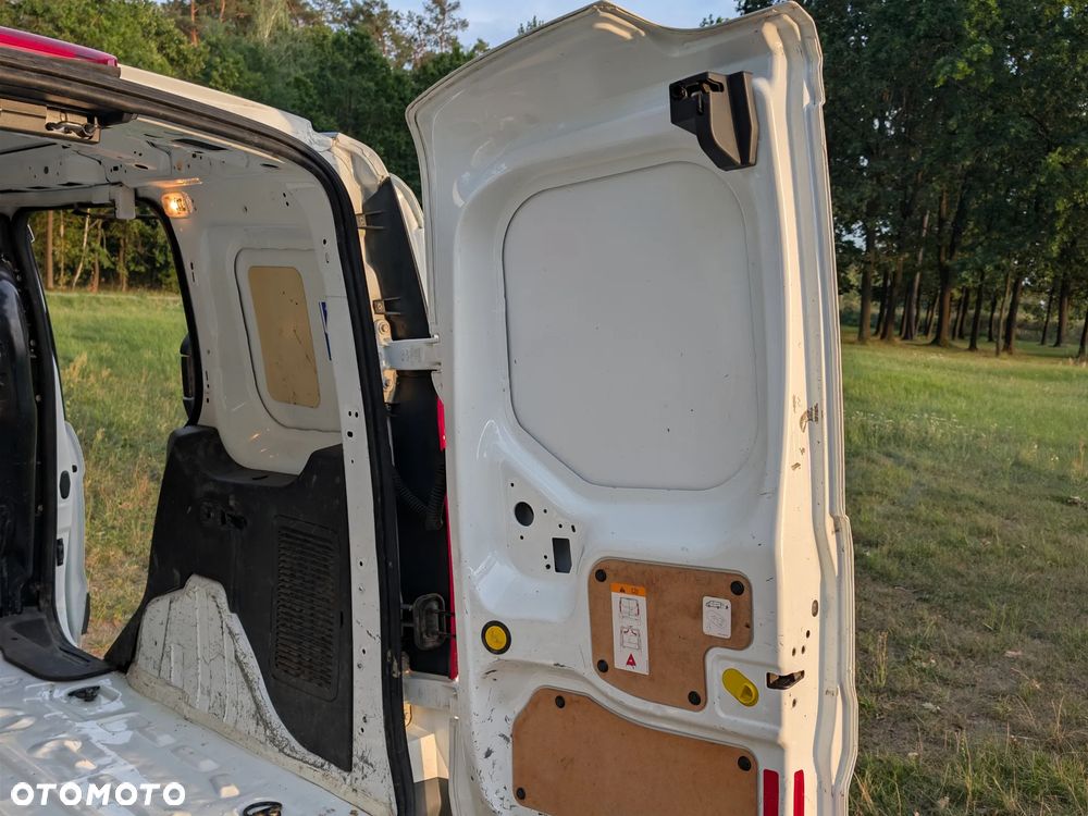 Ford Transit Connect - 30